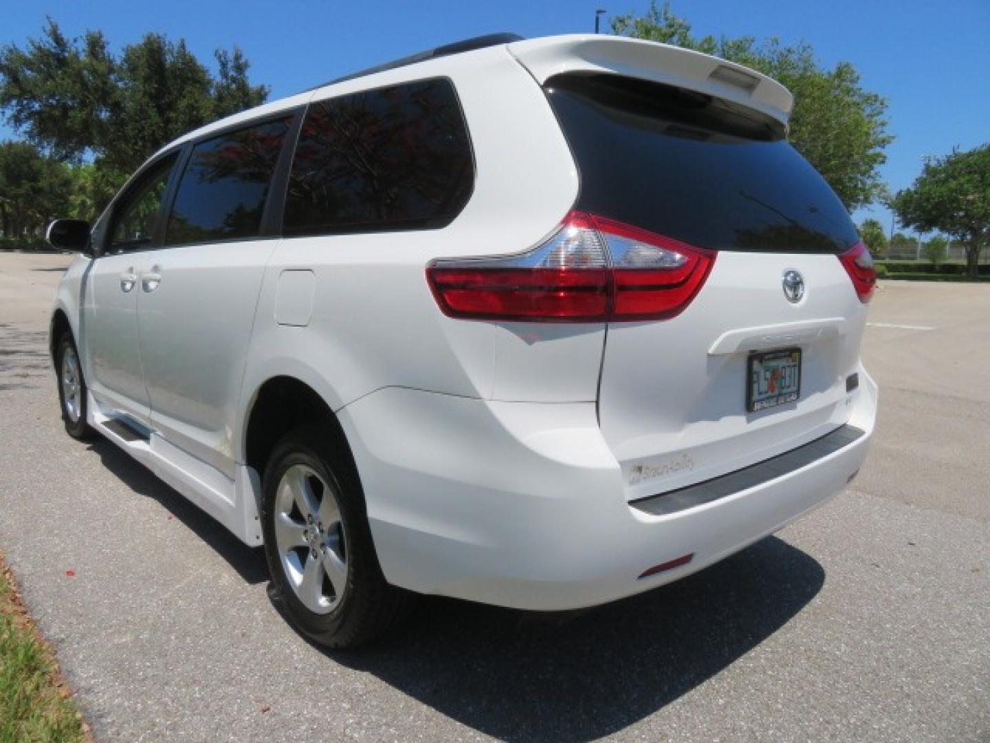 2016 White /Gray Toyota Sienna (5TDKK3DC8GS) , located at 4301 Oak Circle #19, Boca Raton, FL, 33431, (954) 561-2499, 26.388861, -80.084038 - You are looking at Gorgeous Low Mileage 2016 Toyota Sienna LE Braunability XT Handicap Van Wheelchair Van Conversion Van with 26K Original Miles, Power Side Entry Ramp with Kneeling Van Function, Passenger Side Quick Lock System (same as ez lock), Quick Release Front Seats, Floor with L Tracks, Leat - Photo#14